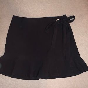 Black skirt
